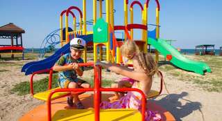 Гостиница Пансионат Тиздар Пересыпь Двухместный номер с 1 кроватью или 2 отдельными кроватями и видом на море-5