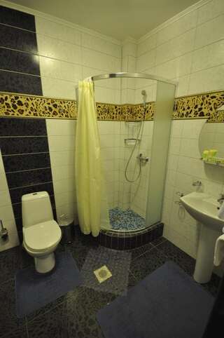 Гостиница Пансионат Тиздар Пересыпь Улучшенный двухместный номер с 1 кроватью-5