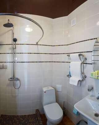 Гостиница Пансионат Тиздар Пересыпь Улучшенный двухместный номер с 1 кроватью-3