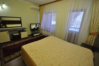 Гостиница Пансионат Тиздар Пересыпь Улучшенный двухместный номер с 1 кроватью-6