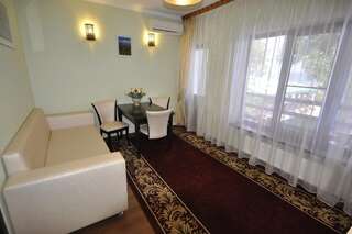 Гостиница Пансионат Тиздар Пересыпь Люкс с видом на море-3